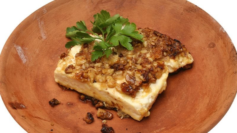 Tartine pancetta melanzane noci e miele-1